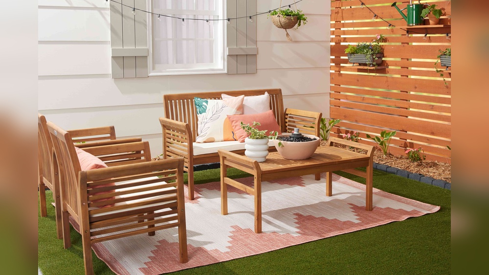 Can I Use Deck Stain on Outdoor Furniture