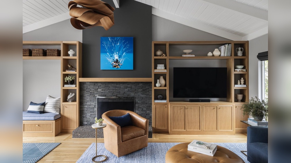 Can Living Room Furniture Not Be Centered on Fireplace
