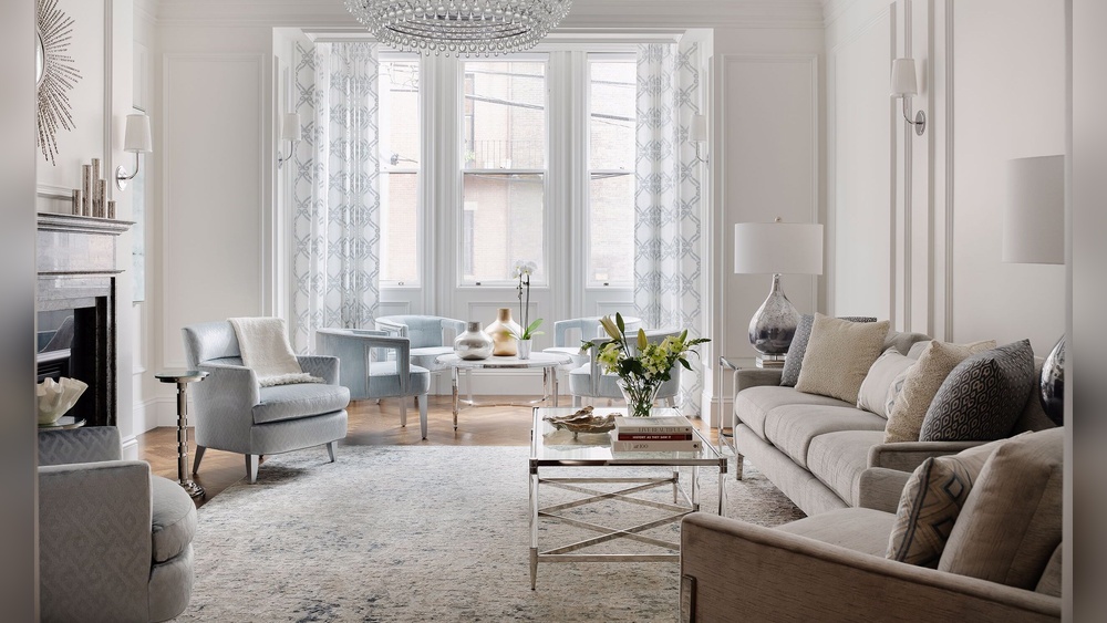 How to Decorate a Small Living Room With Big Furniture