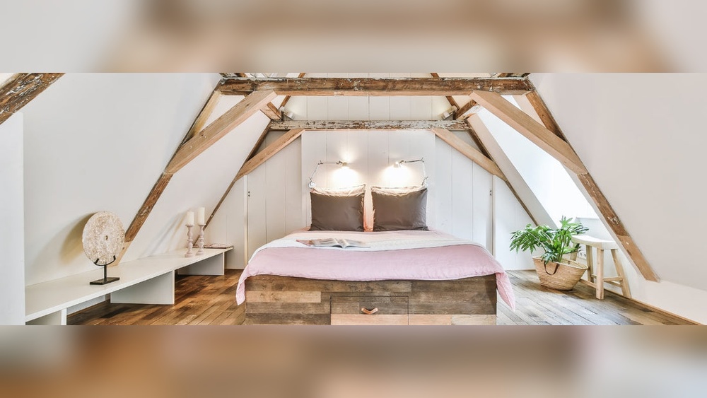 Is Oak Bedroom Furniture Out of Style