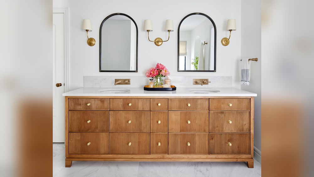 What Color Should I Customize Some Furniture in My Bathroom