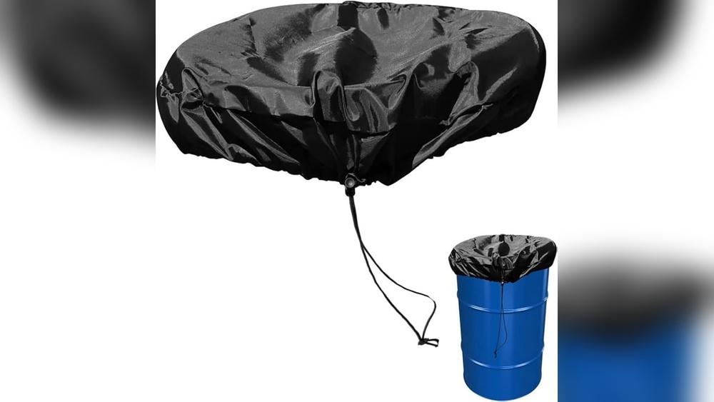 Can Trash Bags Be Used to Cover Outdoor Furniture