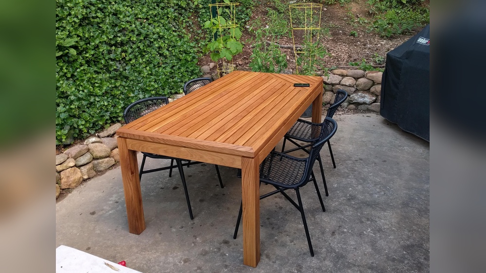 Can You Use Oak for Outdoor Furniture