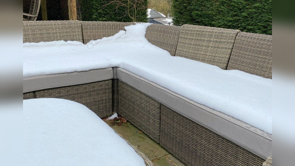 Do You Leave Outdoor Furniture Cushions Outside in the Rain