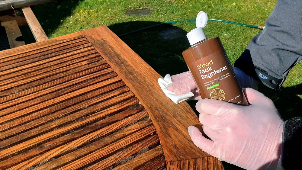 Does Outdoor Furniture Stain