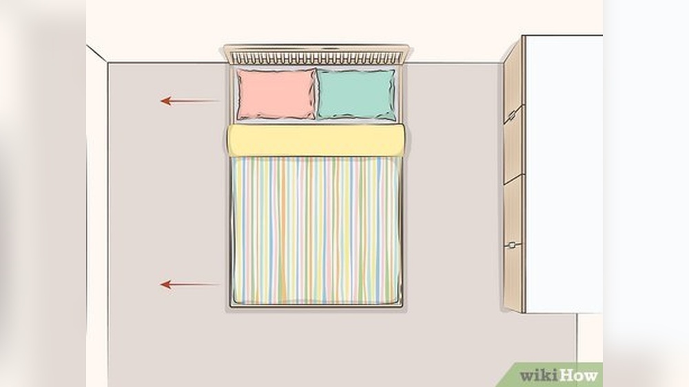 How Do I Arrange Furniture in a Small Bedroom