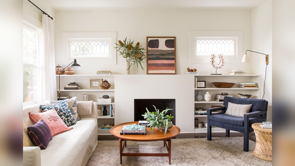How to Arrange Furniture in a Very Small Living Room