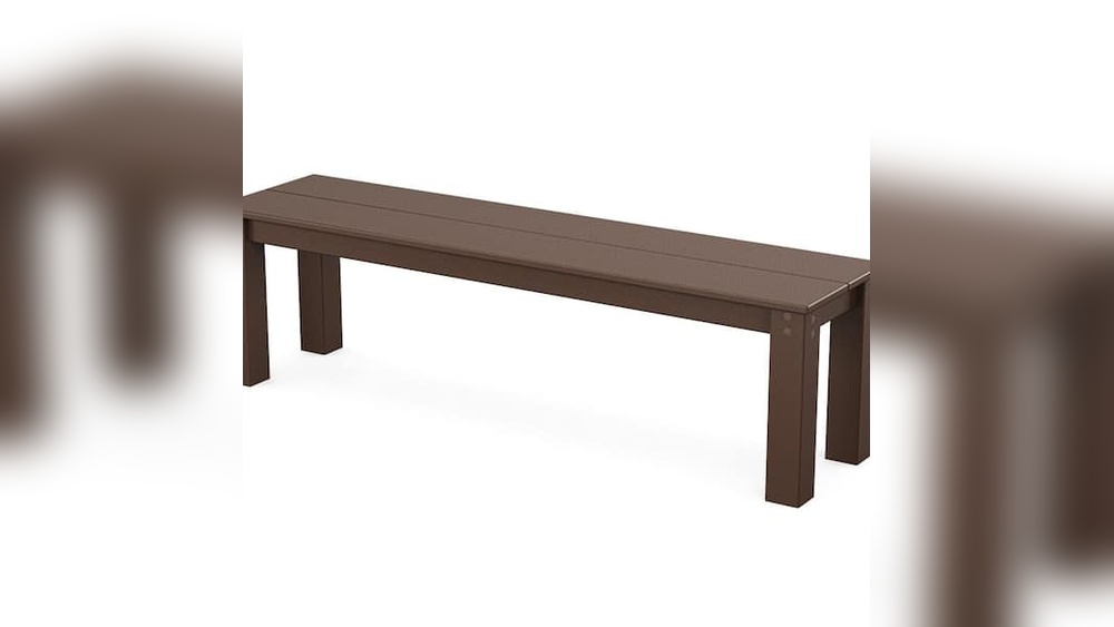 How to Clean Mahogany Outdoor Furniture: Easy Steps for Lasting Shine