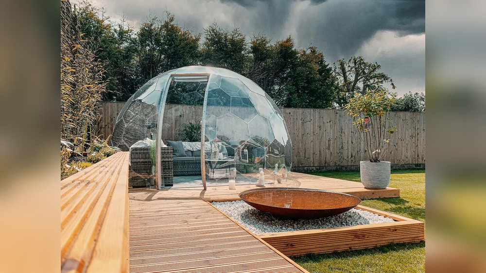 How to Clean Outdoor Polycarb Furniture