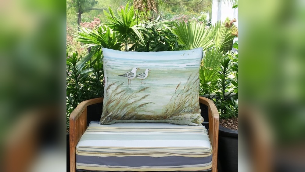 How to Cover Cushion With Wading for Outdoor Furniture