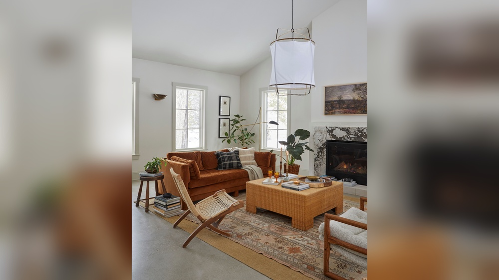 How to Decorate Brown Living Room Furniture