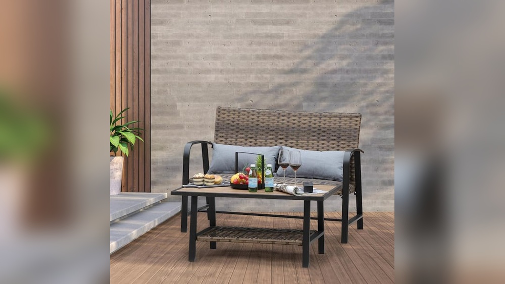How to Not Get Outdoor Furniture Wet