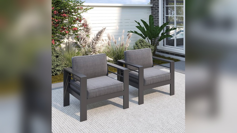 How to Protect Aluminum Outdoor Furniture from Rust