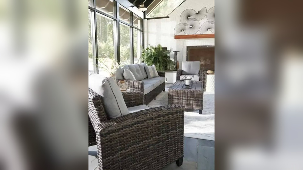 How to Protect Outdoor Furniture Winter