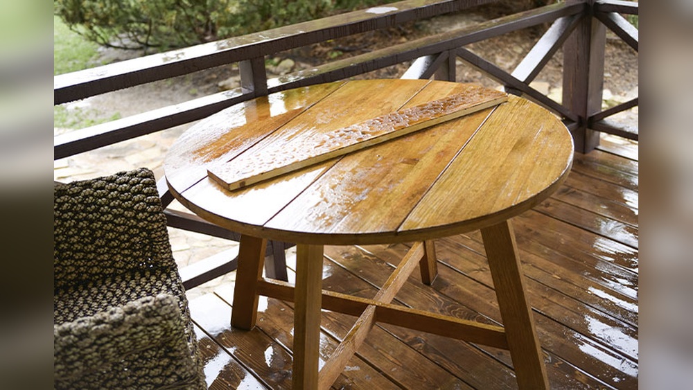 How to Protect Outdoor Furniture Wood