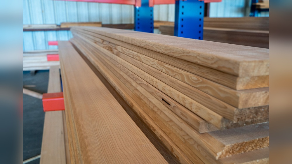 Is Cedar Or Hemlock Better for Outdoor Furniture