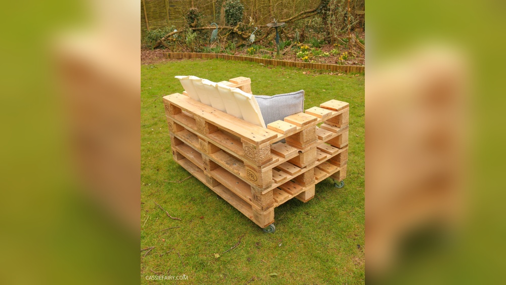 Should I Use Pallet Wood for Outdoor Furniture