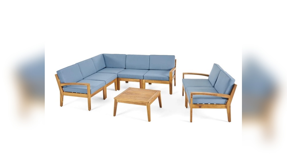 Should You Oil Outdoor Acacia Furniture