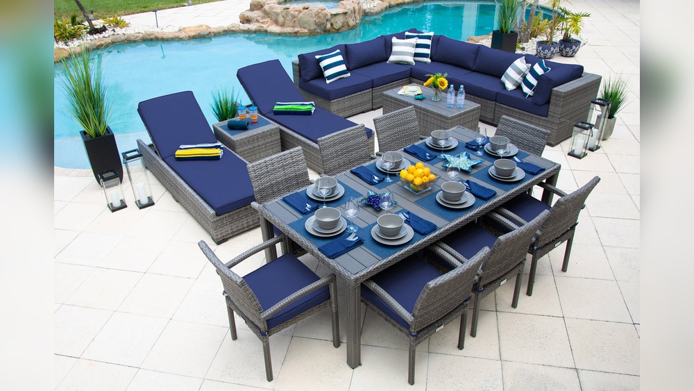 When Does Outdoor Furniture Go on End of Season Sale