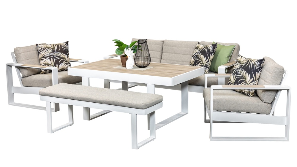 Where is Segals Outdoor Furniture