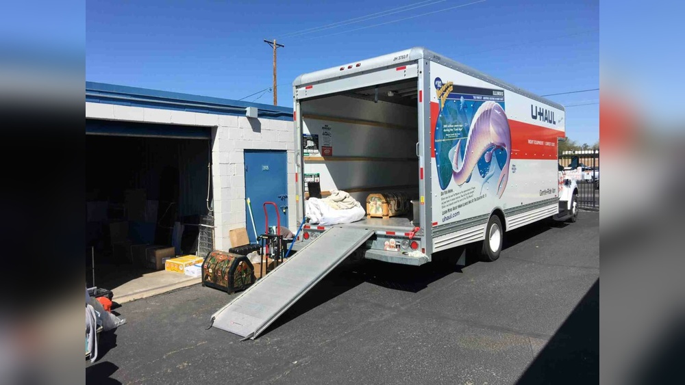 Which Uhual Truck for 2 Bedroom Apartment With Furniture