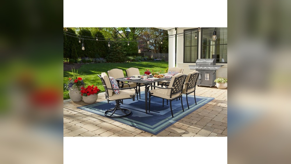 Who Makes Hampton Bay Outdoor Furniture