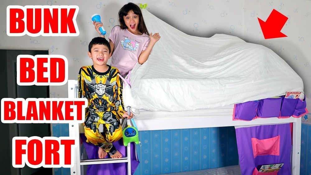 How to Make a Fort on a Bunk Bed