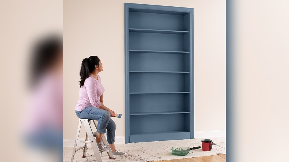 What Type of Paint to Buy for Bookshelf